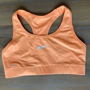 Nike Dri-Fit sports bra S